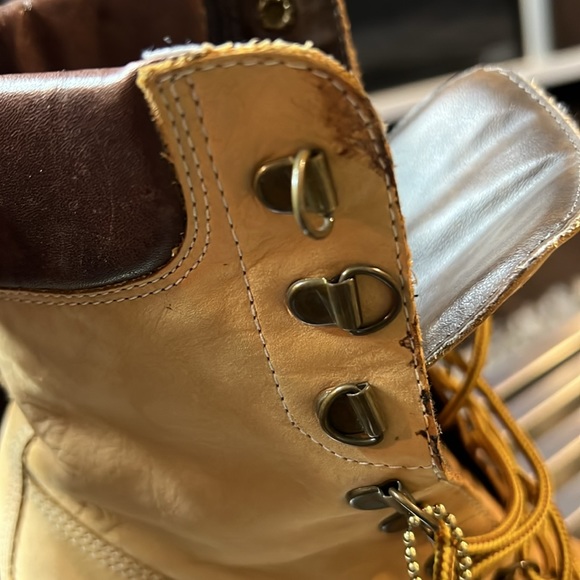 Steve Madden timberland style high heels. Sold without the timberland tag. - Picture 13 of 17